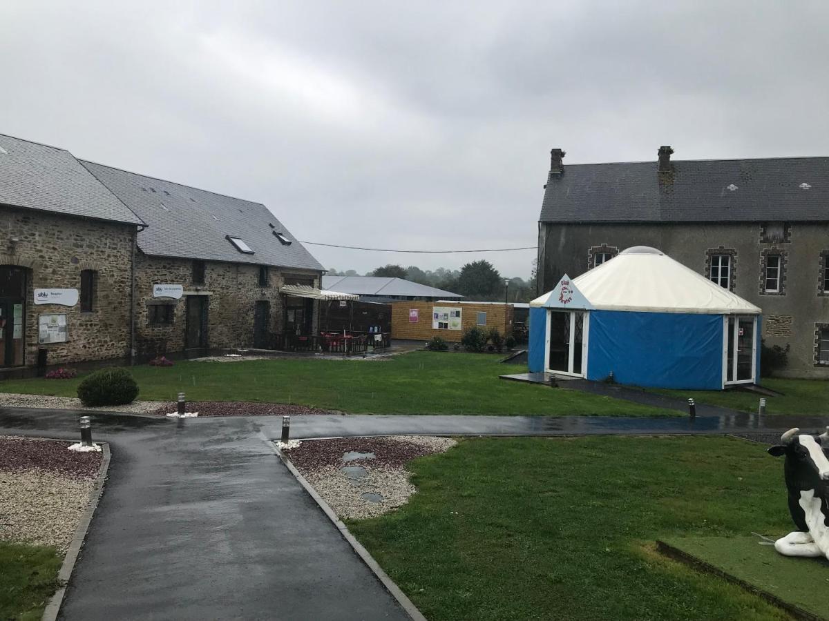 Domaine Hotel Litteau Bagian luar foto
